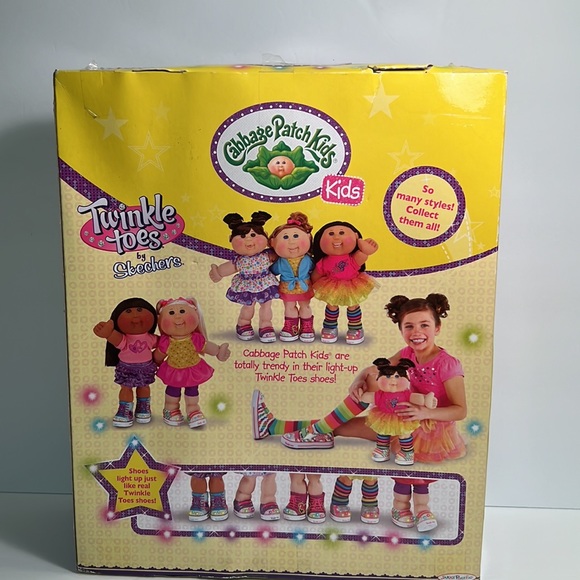 Cabbage Patch Kids Twinkle Toes by Skechers Doll 2014 - Picture 2 of 8